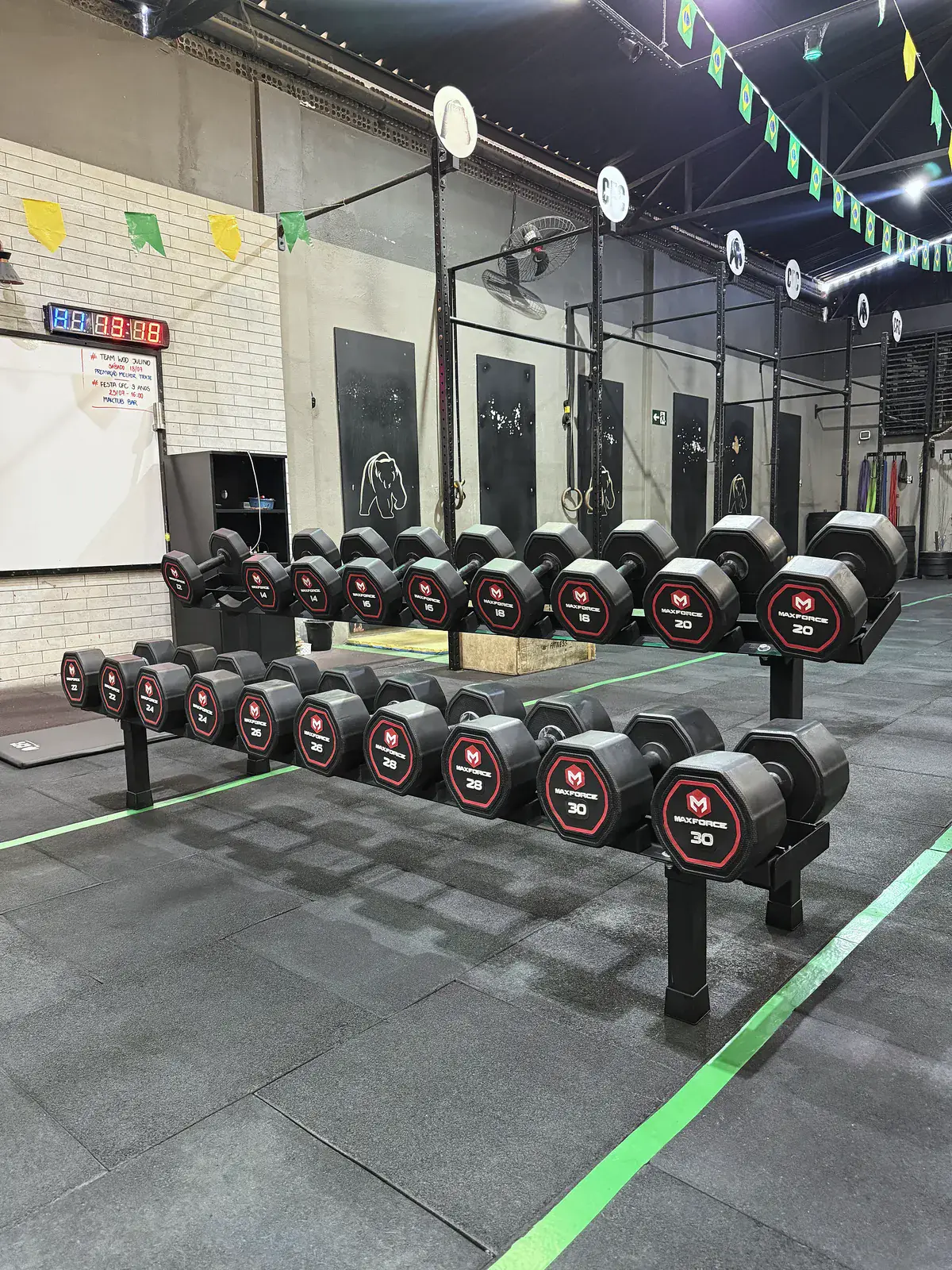 Rack em box de crossfit